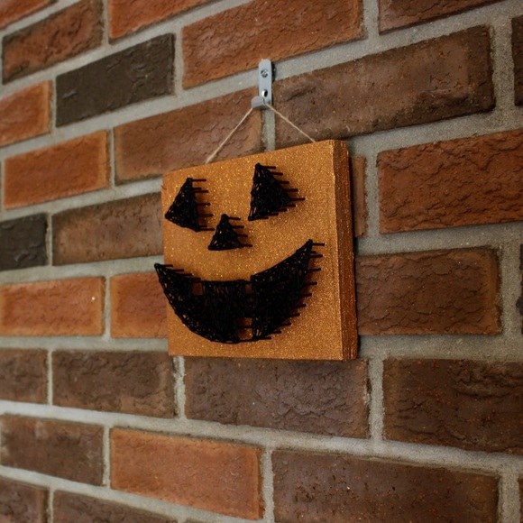 Jack-O-Lantern String Art - Picture 4 of 4